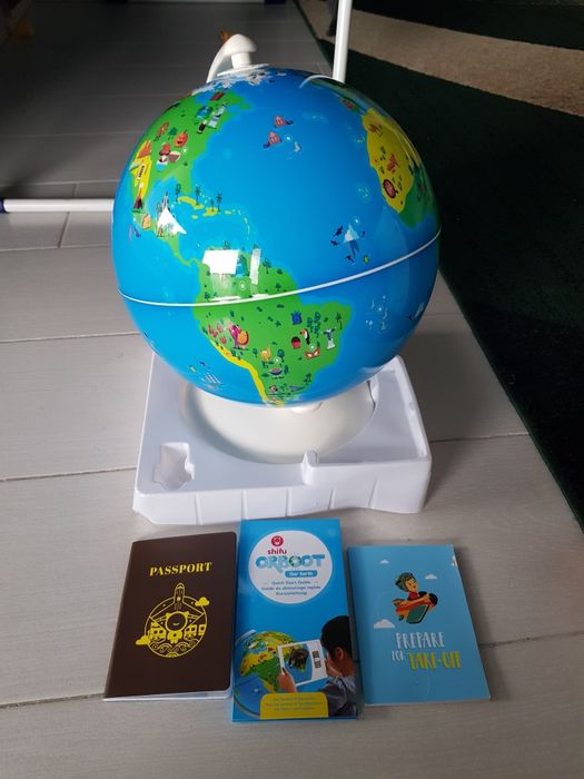 Globus interaktywny Playshifu