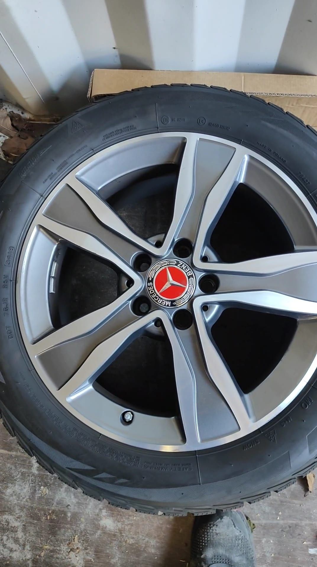 Alufelgi 17 z czujnikami i oponami BRIDGESTONE w205 MERCEDES