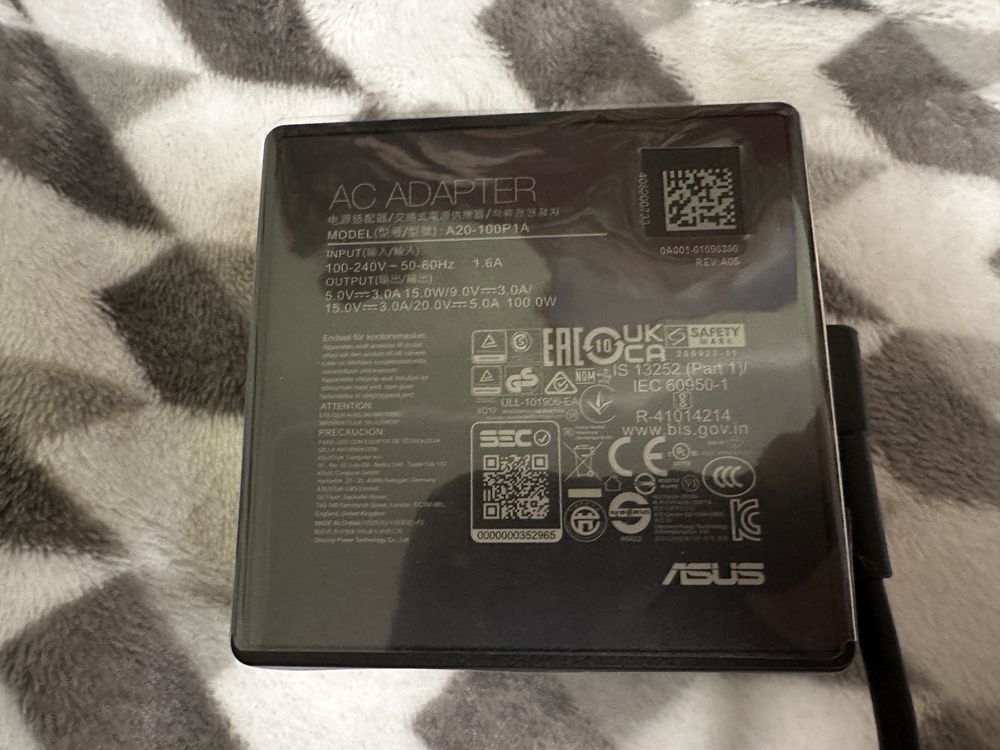 Блок питания Asus ROG 100W USB-C Adapter оригинал 100%