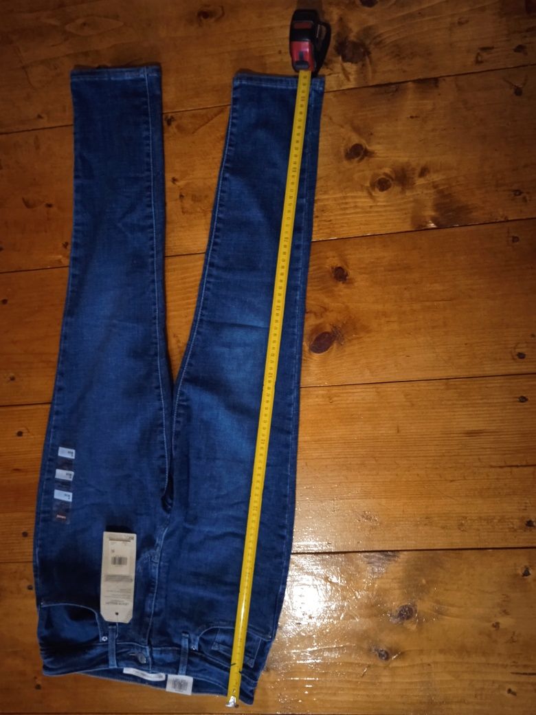 Джинси LEVIS 721