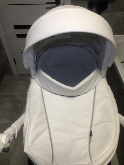 Дитяча коляска 3 в 1 Roan Bass