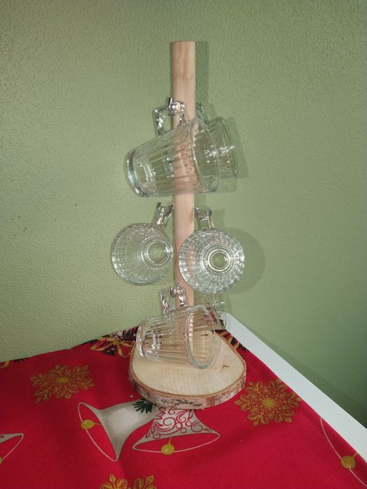 Conjunto de chavenas com suporte