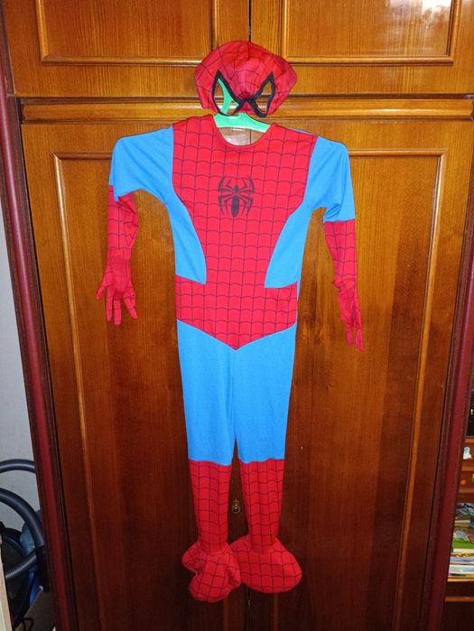 Карнавальні костюми на прокат