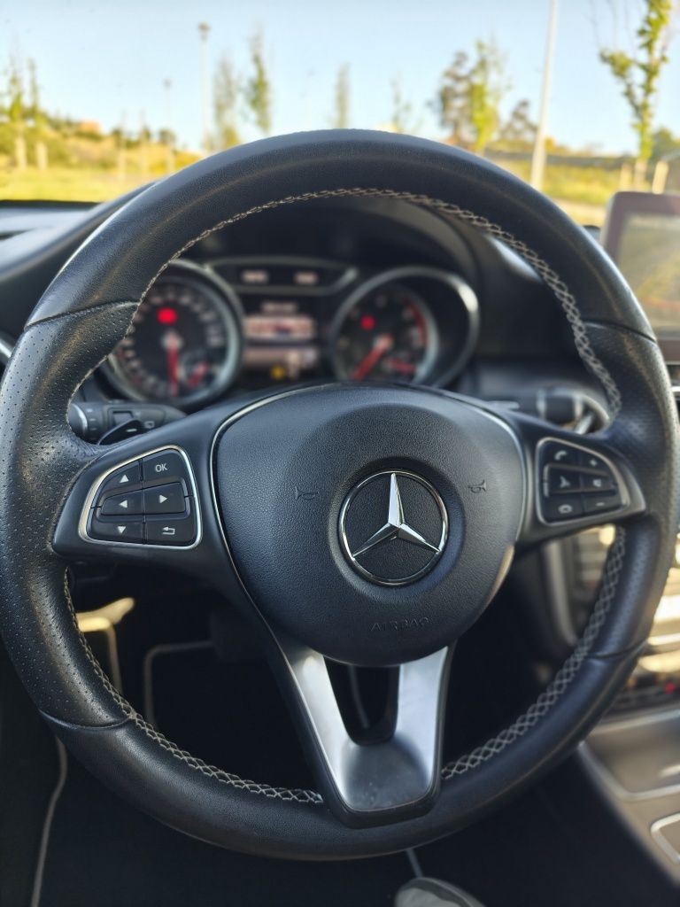 Mercedes A180d 2017  *AUTO*
