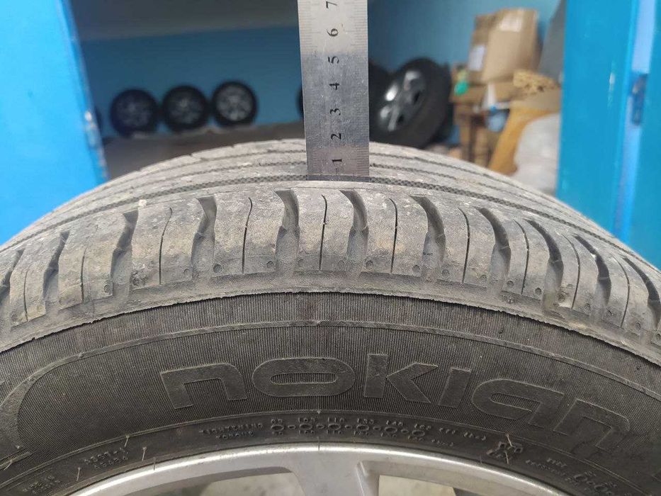 Літня гума разом з легкосплавними дисками 185/65 R15