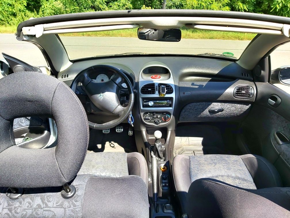 Peugot 206cc  1.6 109km