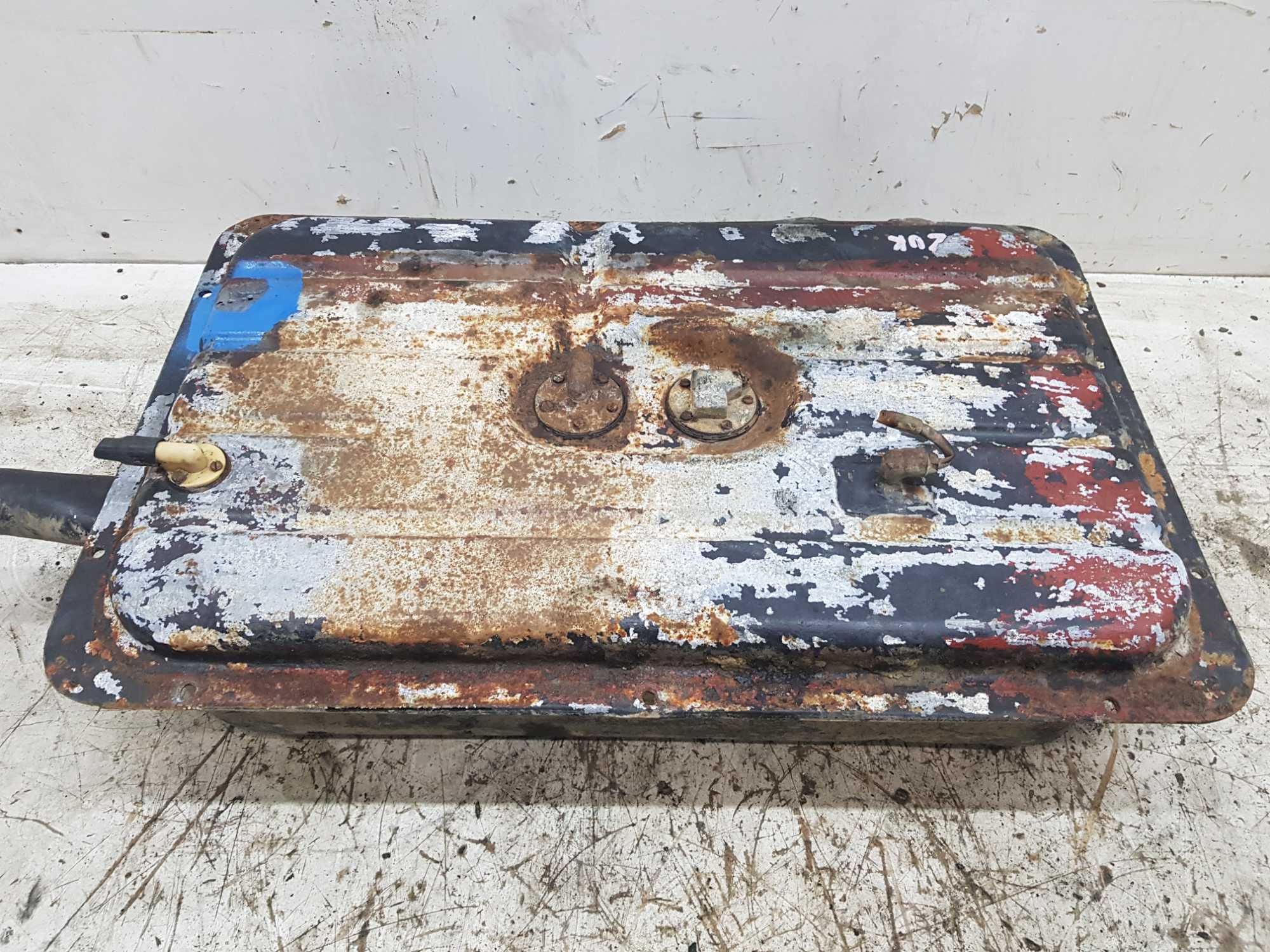 Żuk Nysa Diesel Bak Zbiornik Paliwa