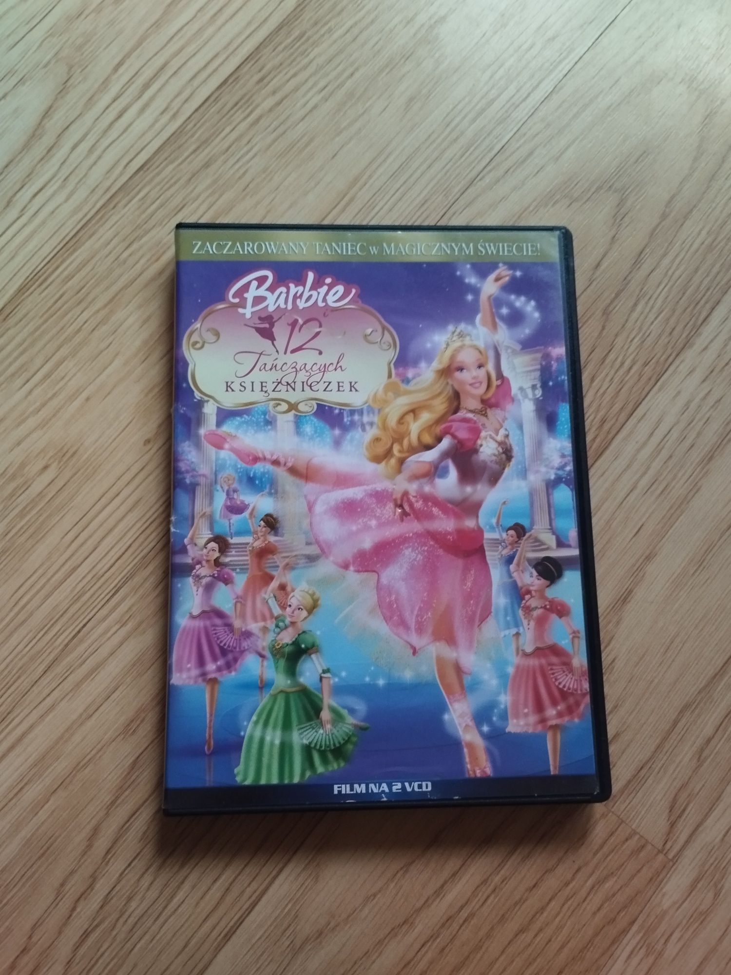Płyta VCD z bajką barbie i 12 tańczących księżniczek