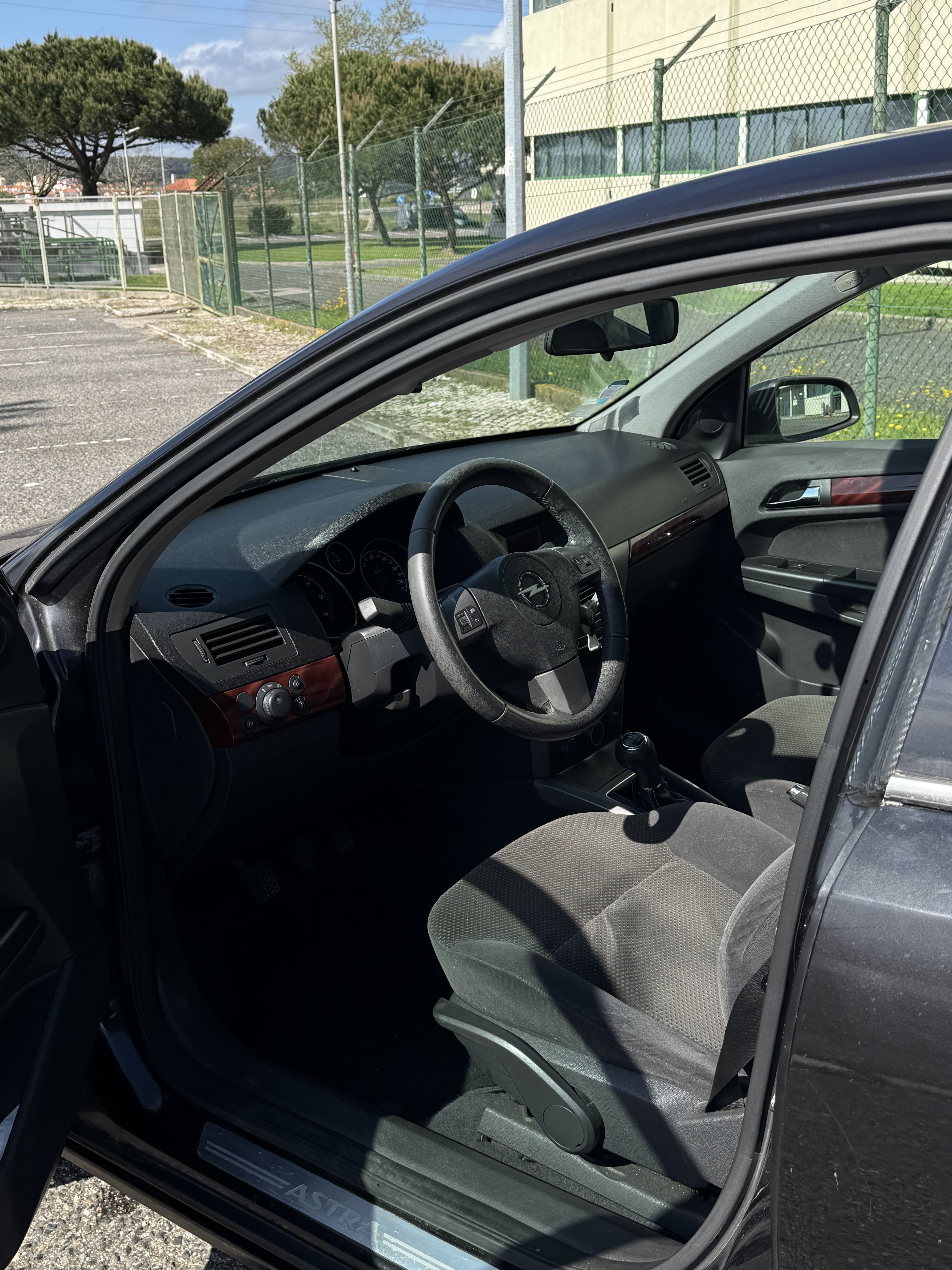 Opel Astra 1.3 CDTI | 2005 | Com bluetooth | Excelente estado