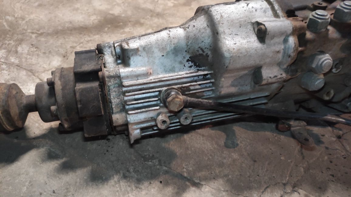Skrzynia manualna 6-biegowa audi s6 C4, s4, v8 d11 CMG 4.2 3.6 v8