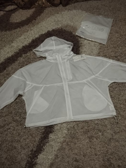 Вітровка оверсайз нова куртка демі