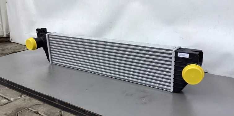 Радиатор интеркулера Reno Master 3 Opel Movano інтеркулер