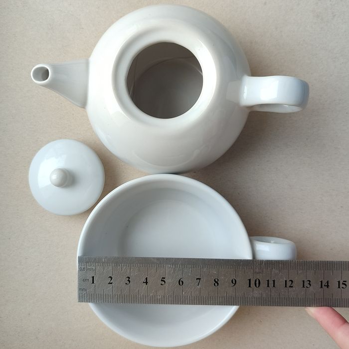 Керамічний чайник і чашка набір