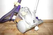 odkurzacz dyson DC05