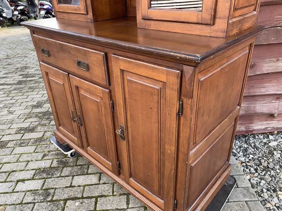 Kredens drewniany sosnowy 126 cm
