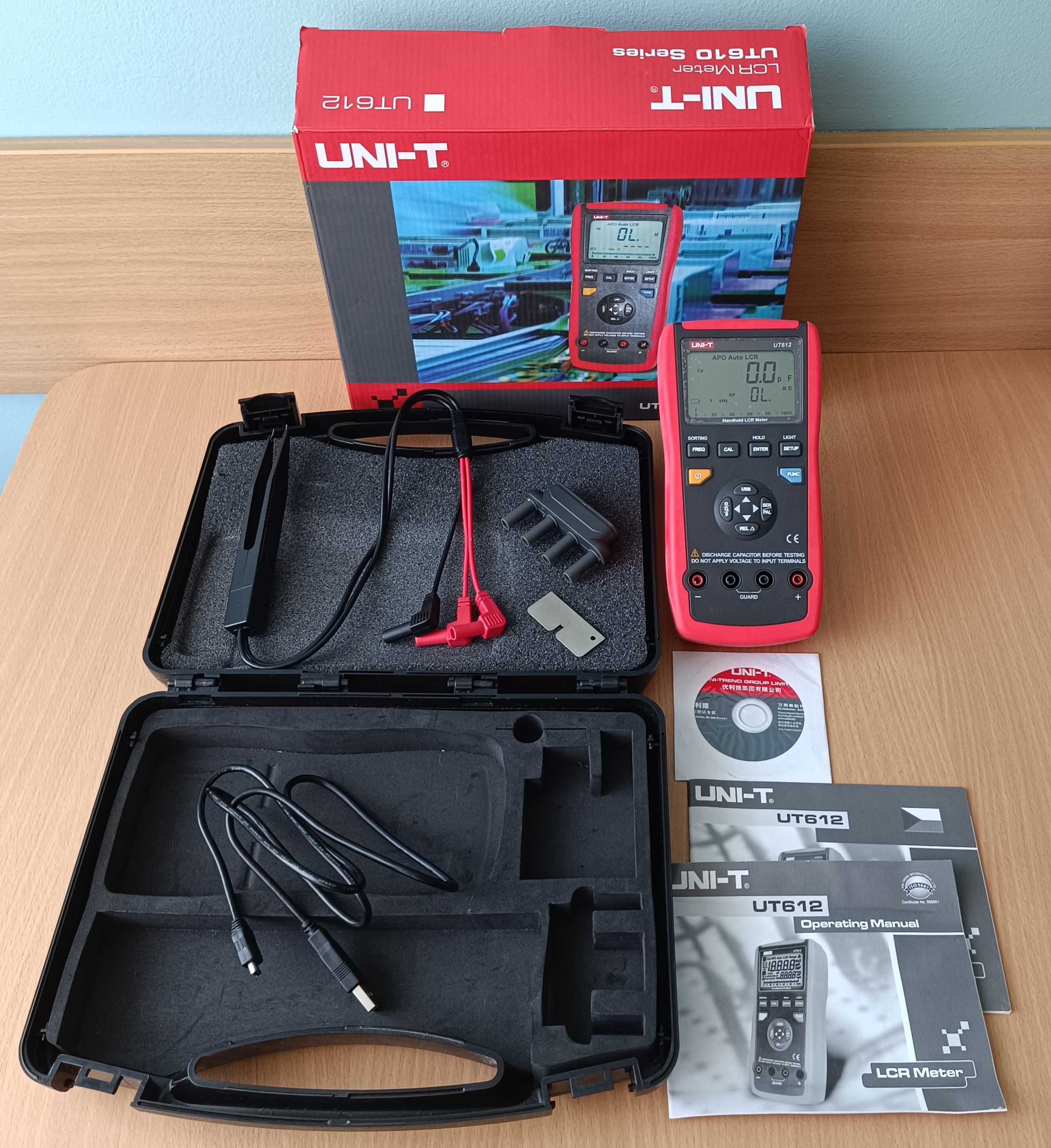 Miernik RLC uni-t UT612