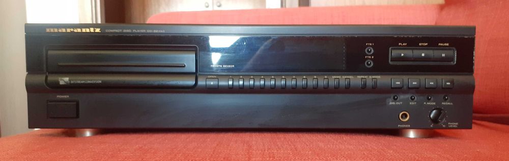 Leitor de CDs Marantz 52MKII