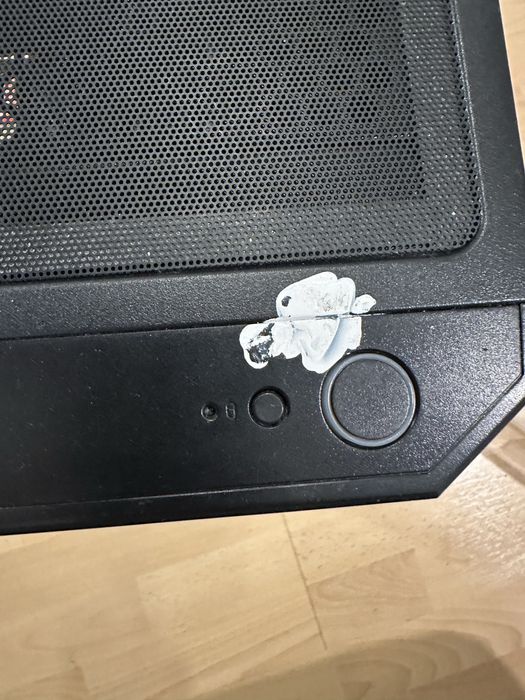 Komputer gamingowy RTX 4060/Ryzen 5 7500F/16GB/1TB