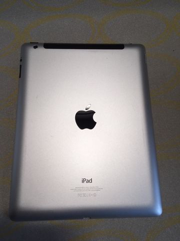 Apple ipad 4 A1460 Wi-Fi 32