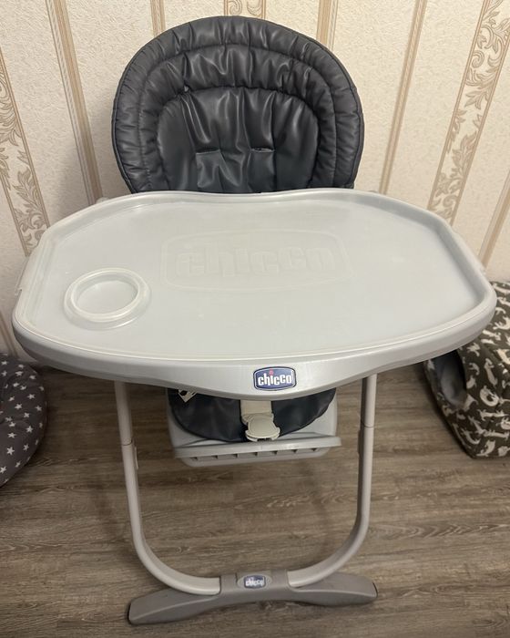 Стілець Chicco Polly від народження (повна комплектація)
