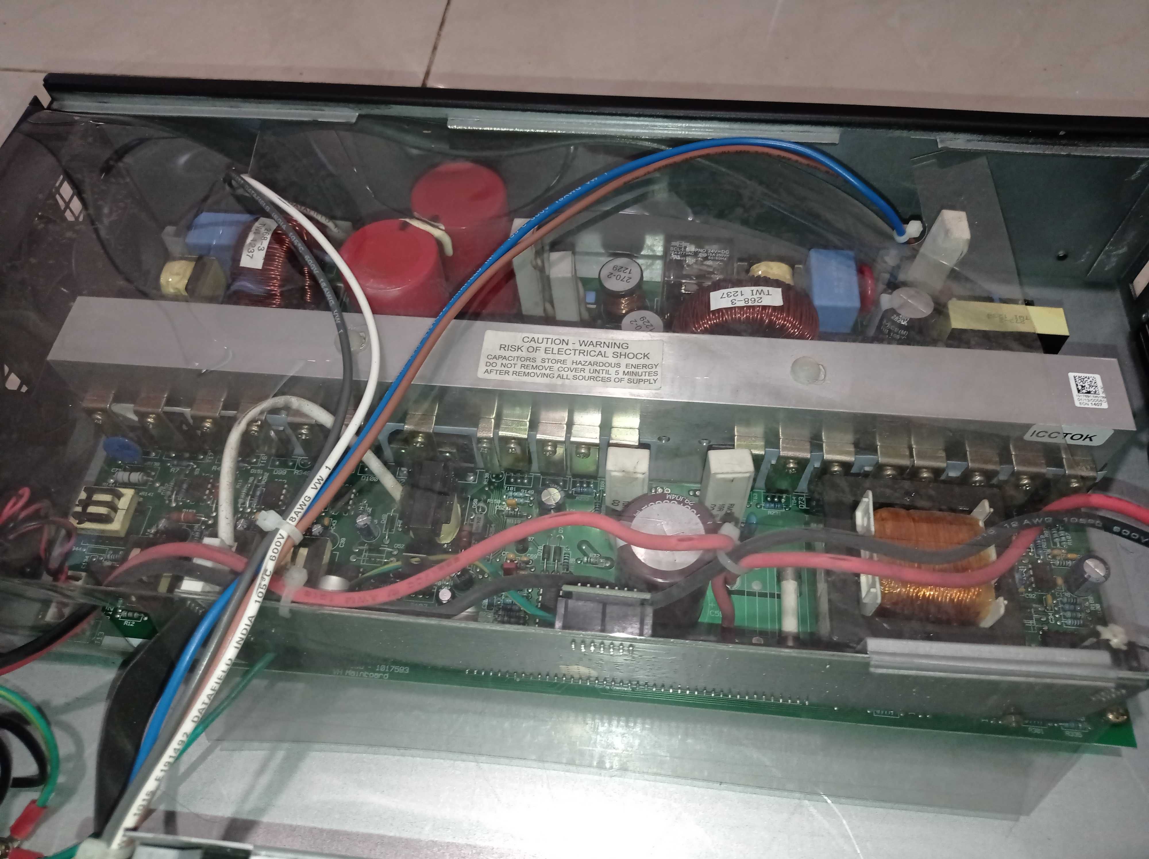 On-line ДБЖ General Electric VH 1000 (700W)