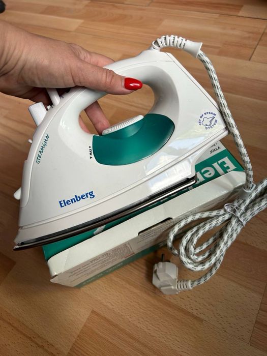 Утюг праска нова