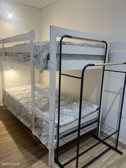 Quarto partilhado | Maia