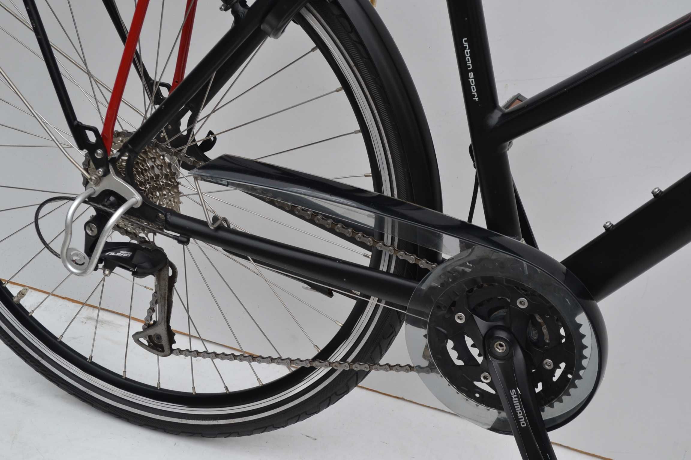 Czarny rower alu trekkingowy Batavus Zonar * koła 28'' rozmiar 57cm