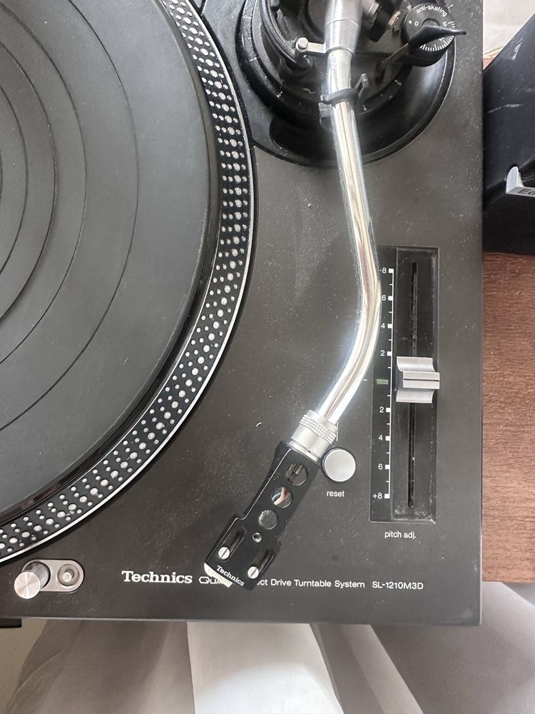 technics SL1210 M3D