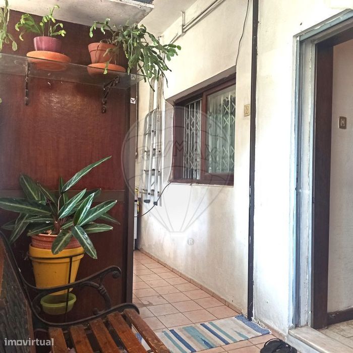 Moradia T1 para venda