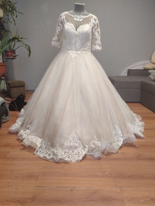 Свадебное платье размер 48-52