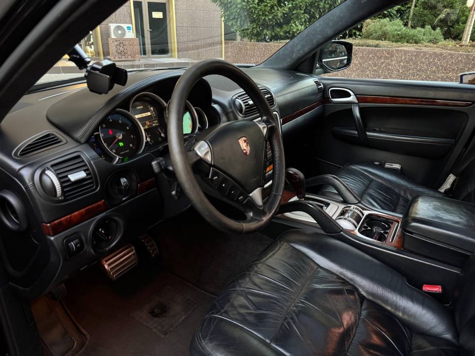Продам Porsche Cayenne Turbo S 2007