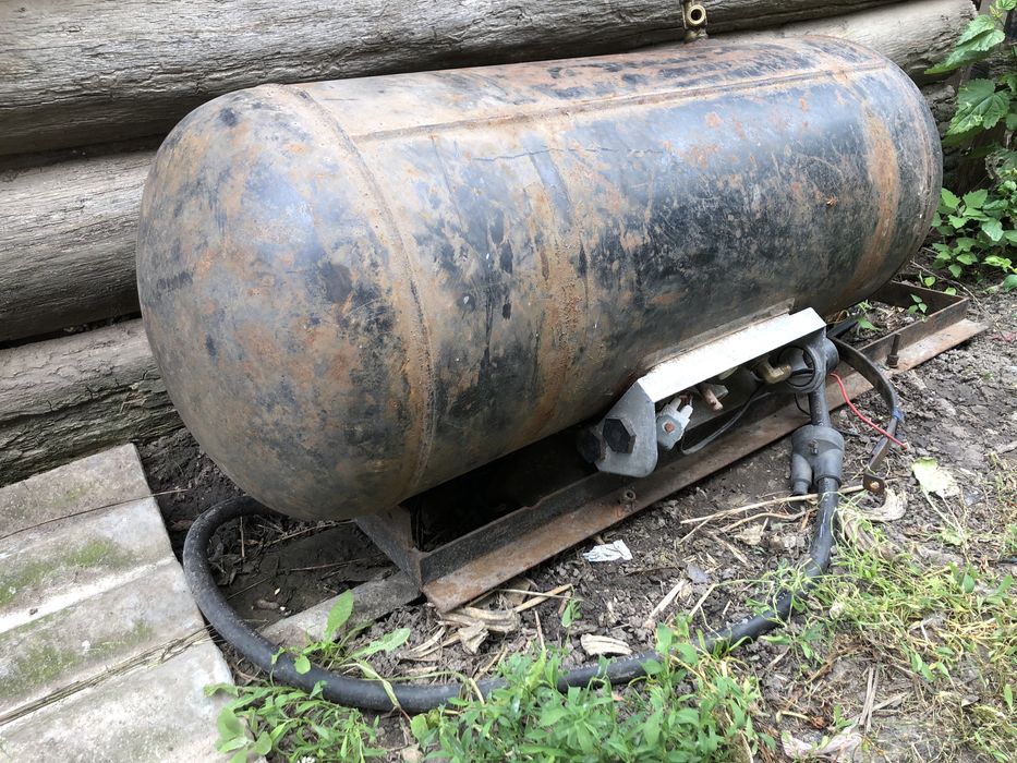 Продам газовий балон на 80 літрів