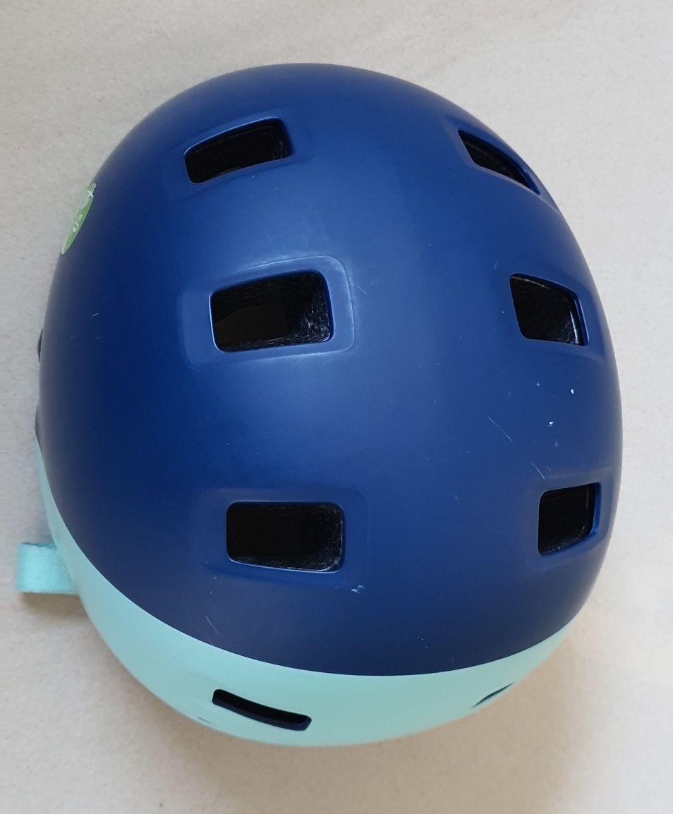 Kask Bitwin w rozmiarze 48-52 + gratis