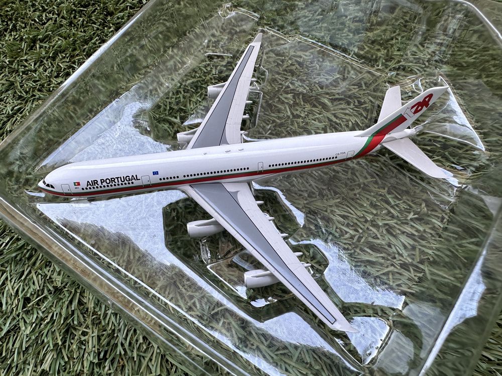 TAP Airbus A340 escala 1:400