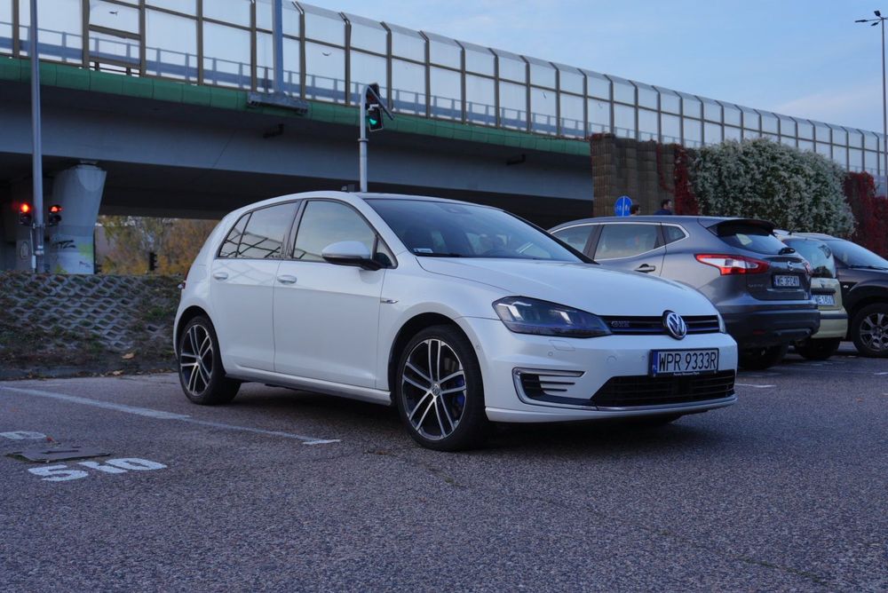 Volkswagen Golf Volkswagen Golf 7 GTE – stan idealny, 210 KM!