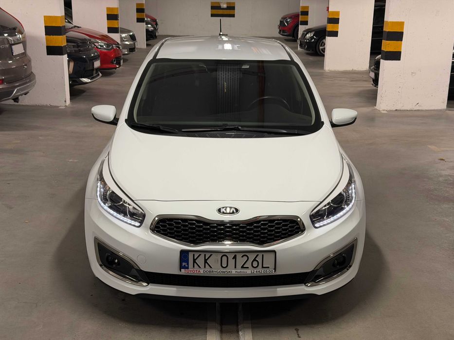 KIA CEED 2018 rok 54 tyś km 1.6 GDI po liftingu