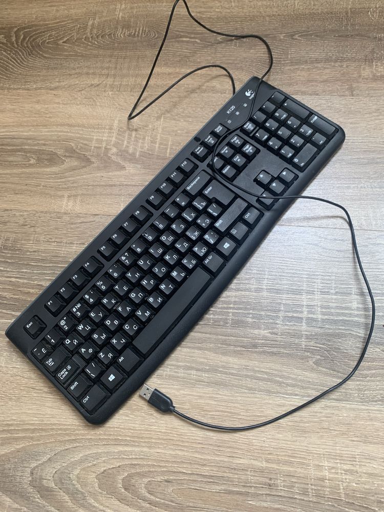 Комплект Монитор LG Flatron W2042T + клавиатура Logitech K120