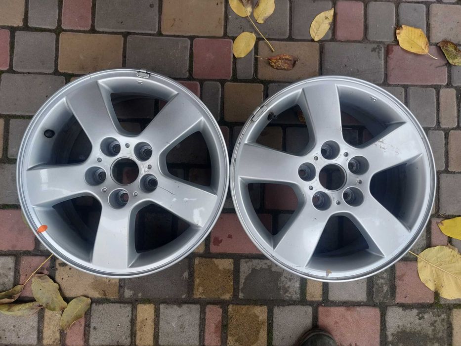 продам два новых диска на 16 от хюндай тюсон