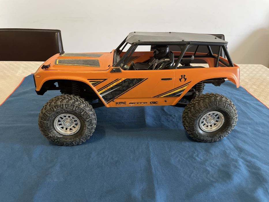 Axial Wraith 1.9 4WD Rock Crawler