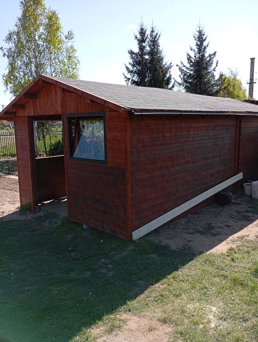 Budowa altan pomostów tarasów i zadaszeń  konstrukcji drewnianej