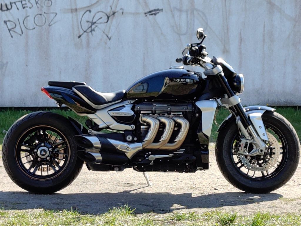 Triumph Rocket 3 R