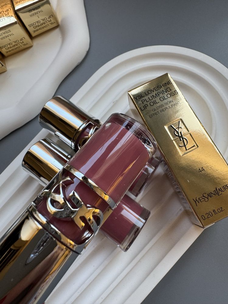 Блиск для губ ysl loveshine plumping gloss 44
