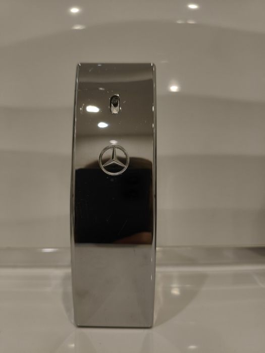 Butelka po perfumach Mercedes Benz