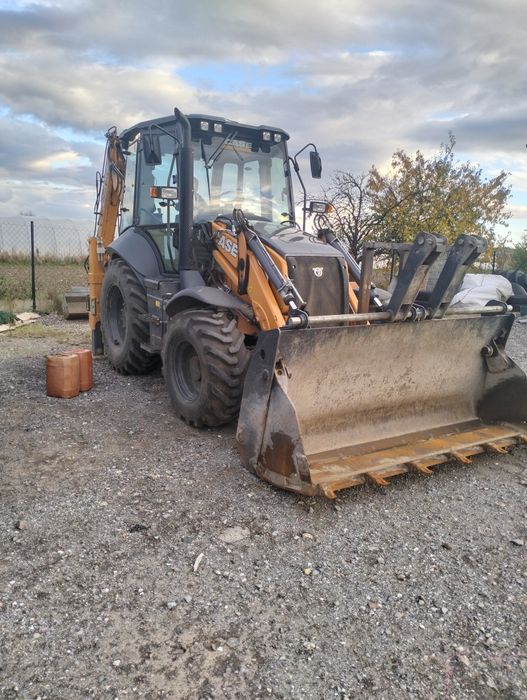 Koparko-ładowarka case 580 SV