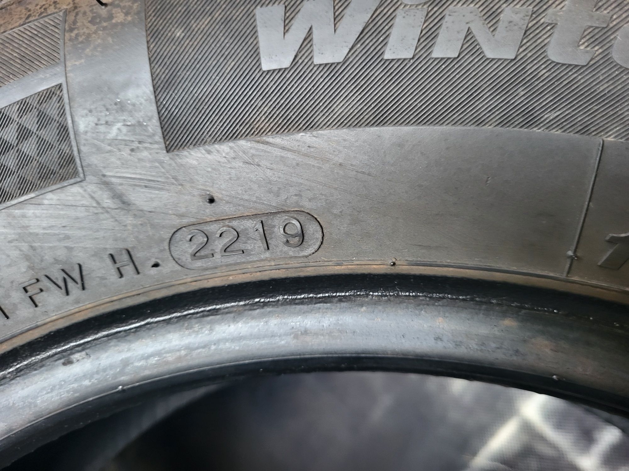 Opony zimowe 195/65/15 Hankook