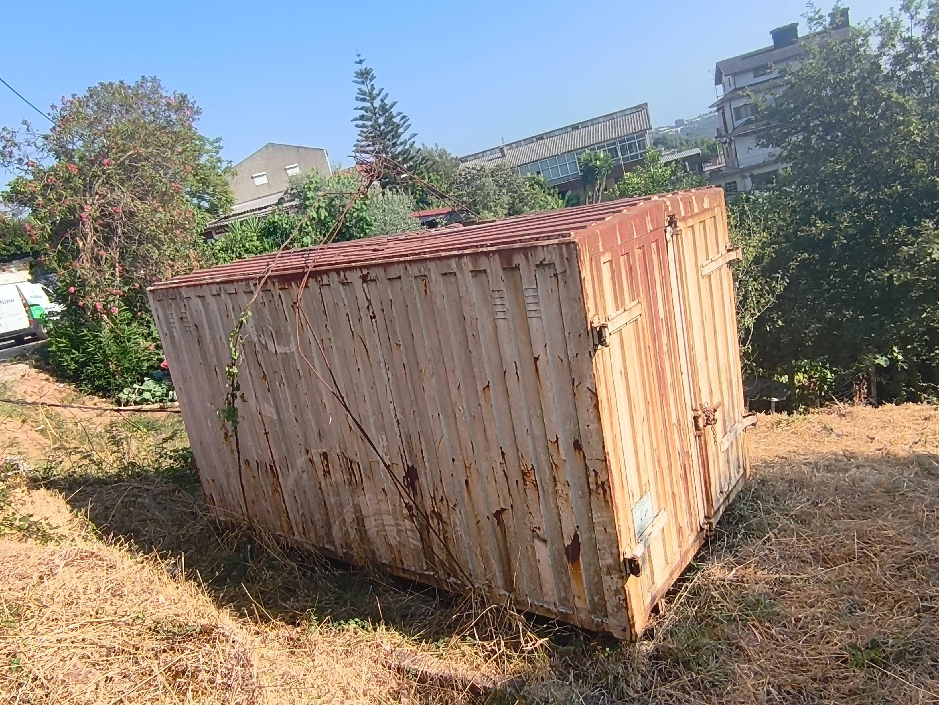 Materiais de construção usados mas em perfeitas condições