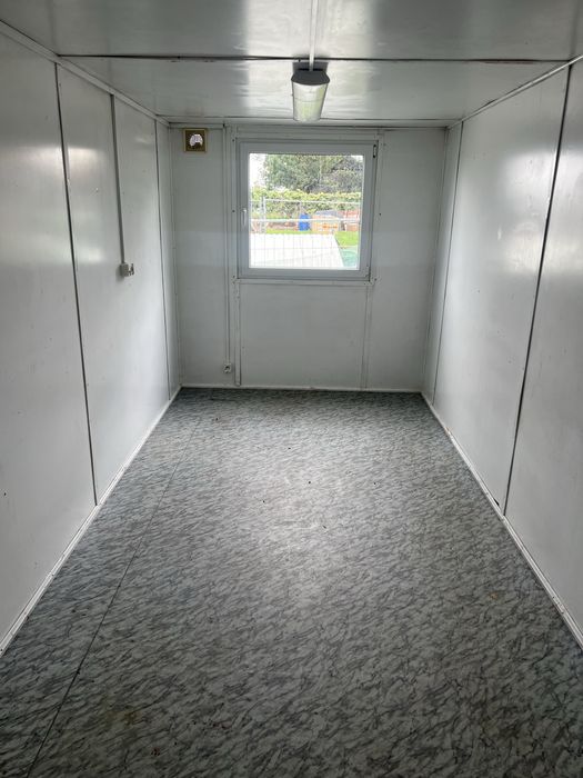 Kontener szatnia 11900 zł netto