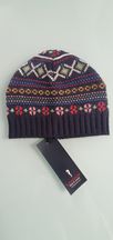 Gorro azul escuro lanidor.
