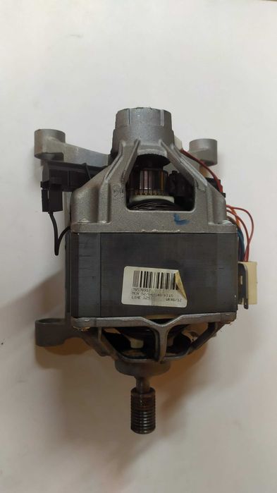 Двигун на стіральну машинку горенія